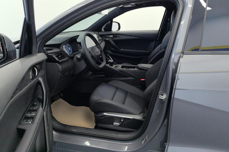 Used Lynk & Co 06 2023 Remix 1.5T JinPro
