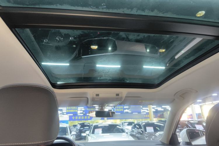 Used Volkswagen Tayron 2020 330TSI Two-Wheel Drive Luxury Smart Connectivity Version
