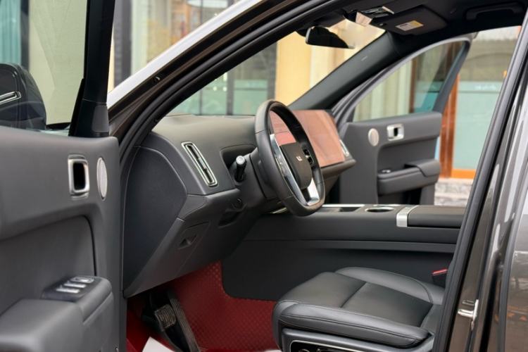 Used Li Auto L7 2023 Pro Model
