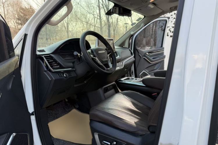 Used SAIC MAXUS G20 2020 2.0T Gasoline Automatic Luxury Edition
