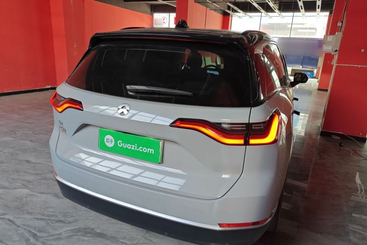 Used Nio ES8 2020 415 km Range 6-Seater Version
