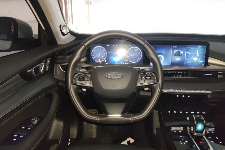 Used Chery Tiggo 8 PLUS 2022 290TGDI DCT Haoting Edition