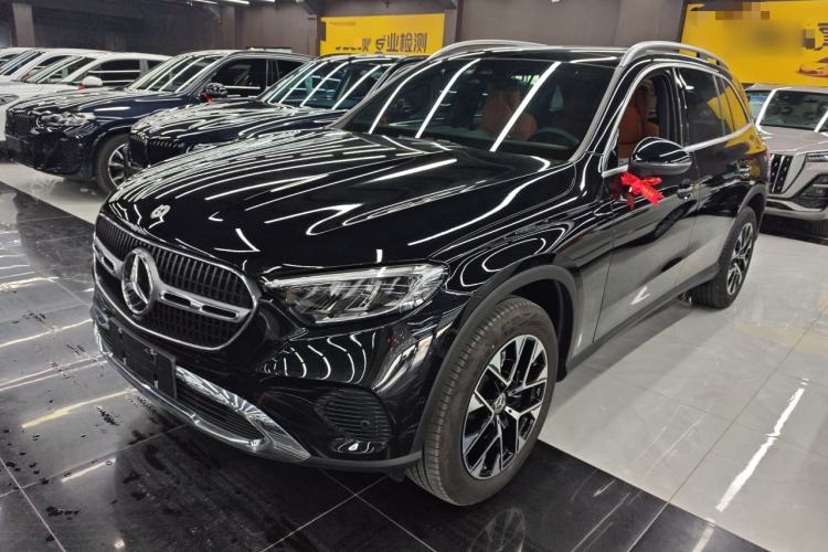 Used Mercedes-Benz GLC 2024 GLC 260 L 4MATIC Dynamic Edition 5-seater