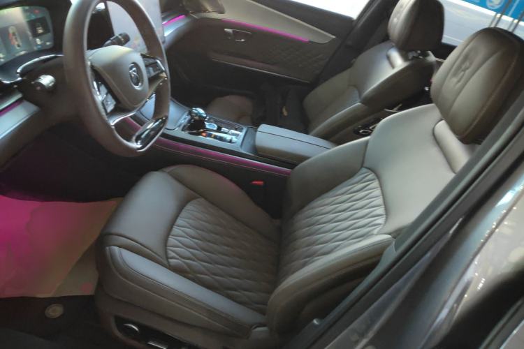 Used BYD Han 2024 DM-i Glory Edition 121KM Prestige Model
