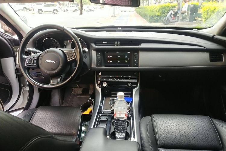 Used Jaguar XFL 2017 XFL 2.0T 200PS Luxury Edition
