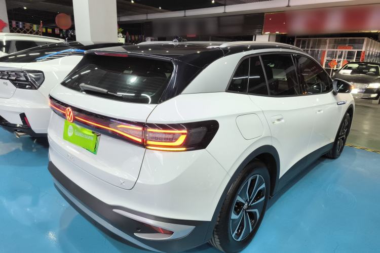 Used Volkswagen ID.4 X 2024 Pure & Smart Edition
