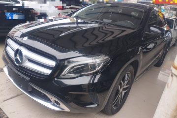 Used Mercedes-Benz GLA 2015 GLA 220 4MATIC Fashion Model