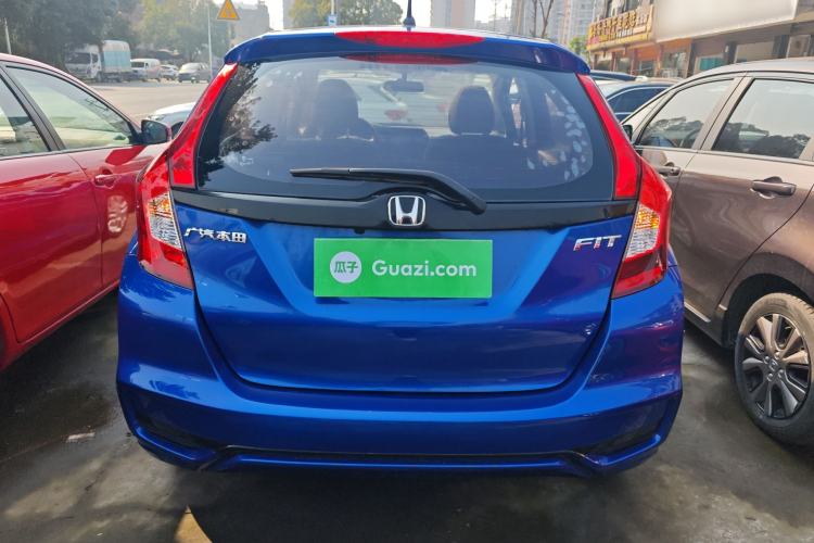 Used Honda Fit 2018 1.5L CVT Comfort Sunroof Version