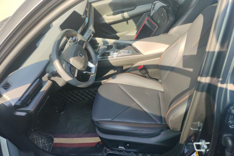 Used Changan UNI-V 2022 1.5T Prestige Version