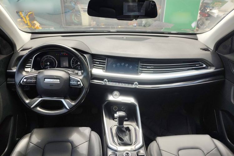 Used Haval H6 2017 Blue Label 1.5T Automatic Two-Wheel Drive ZhiShang Model
