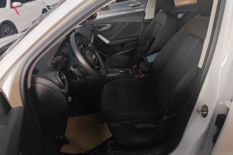 Used Audi Q2L 2021 35 TFSI Progressive Dynamic Edition
