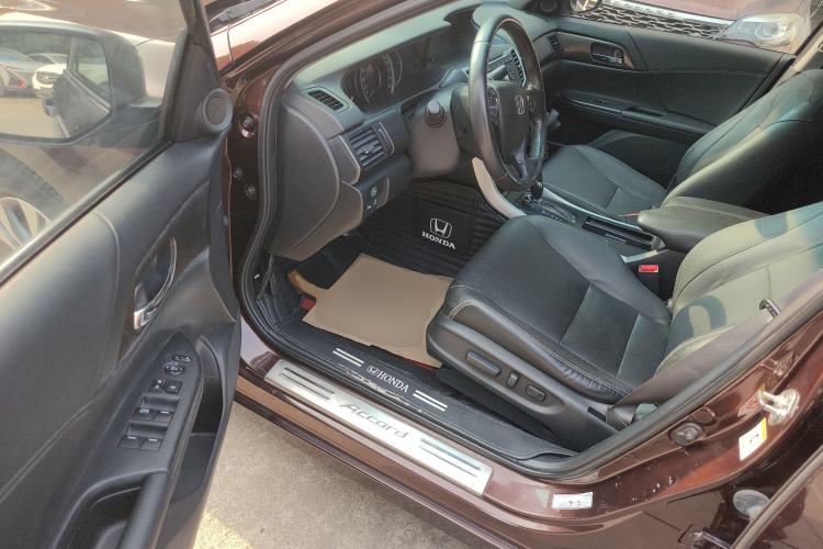 Used Honda Accord 2014 2.0L EX Luxury Edition
