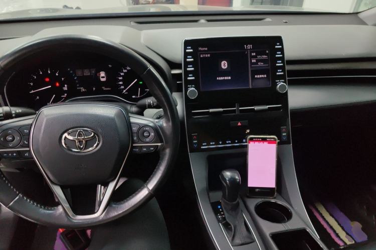 Used Toyota Avalon 2019 2.0L Luxury Edition China VI Standard
