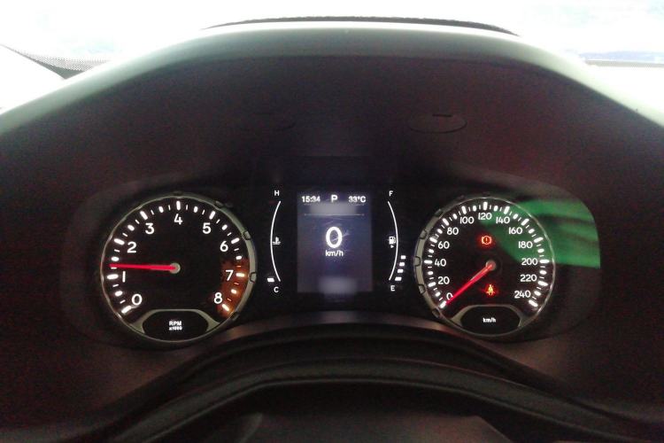 Used  Renegade 2018 Connected Large Screen Version 180T Automatic High-Energy Edition