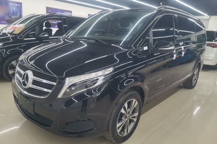 Used Mercedes-Benz V-Class 2018 V 260 Avantgarde Edition China VI
