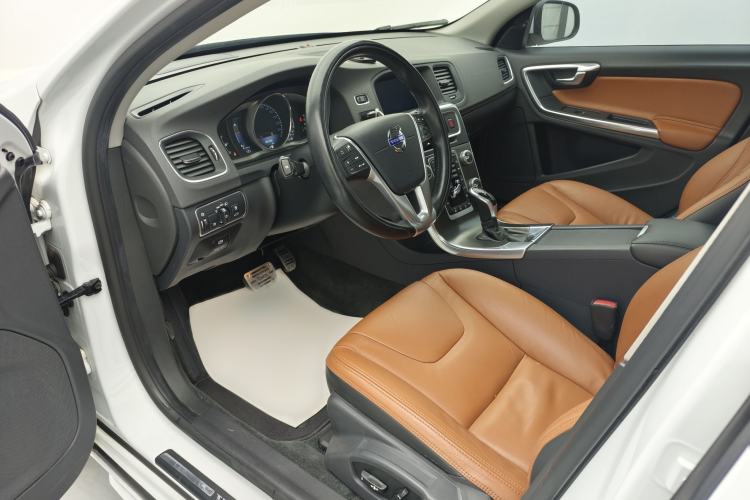 Used Volvo S60 2014 S60L T5 Intelligent Drive Edition
