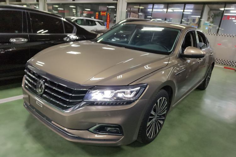 Used Volkswagen Passat 2019 380TSI Prestige Edition China VI Standard
