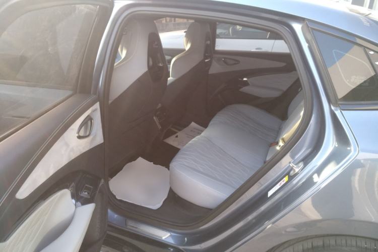 Used BYD Seal 2022 550 km Standard Range Rear-Wheel Drive Prestige Version
