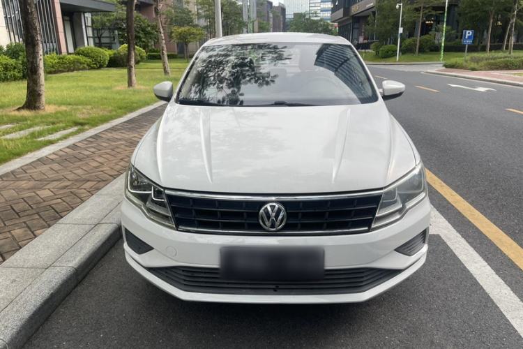 Used Volkswagen Jetta 2017 1.5L Automatic Fashion Model
