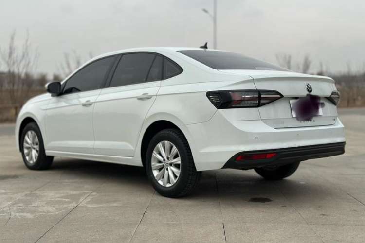 Used Volkswagen Lavida 2023 New Sharp 1.5L Automatic Excellent New Edition
