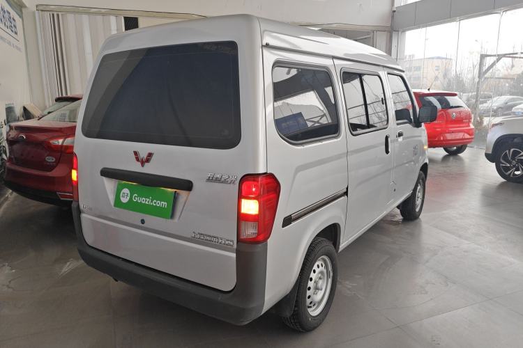 Used Wuling Zhiguang 2023 1.5L Practical Version 5/7 Seats