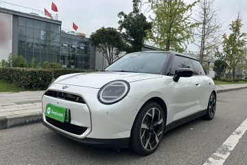 Used MINI Electric MINI COOPER 2024 452km COOPER SE Artist
