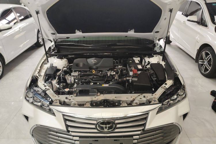 Used Toyota Avalon 2019 2.0L Luxury Edition China VI Standard
