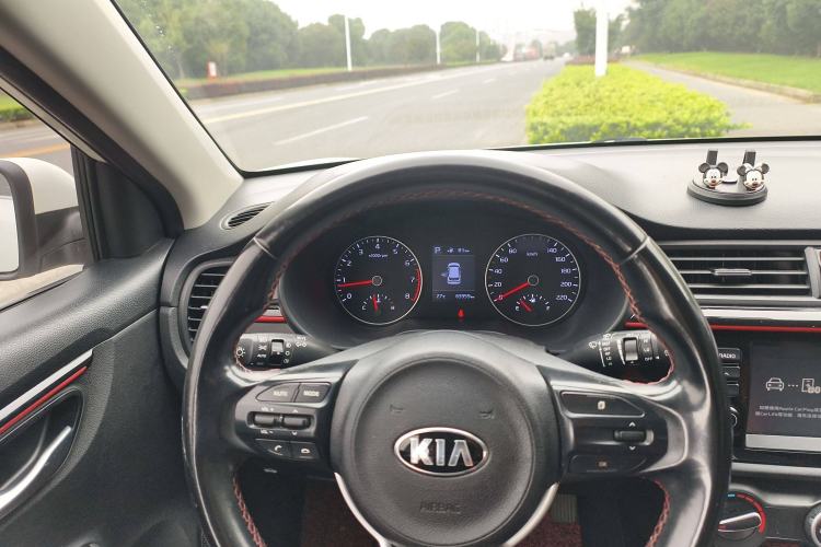 Used Kia KX Cross 2018 1.6L Automatic Dynamic Sunroof Version