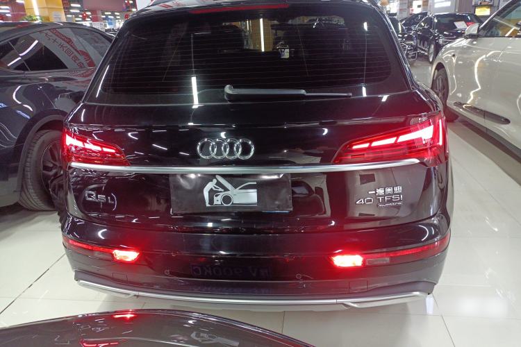 Used Audi Q5L 2023 40T Fashionable and Elegant Version
