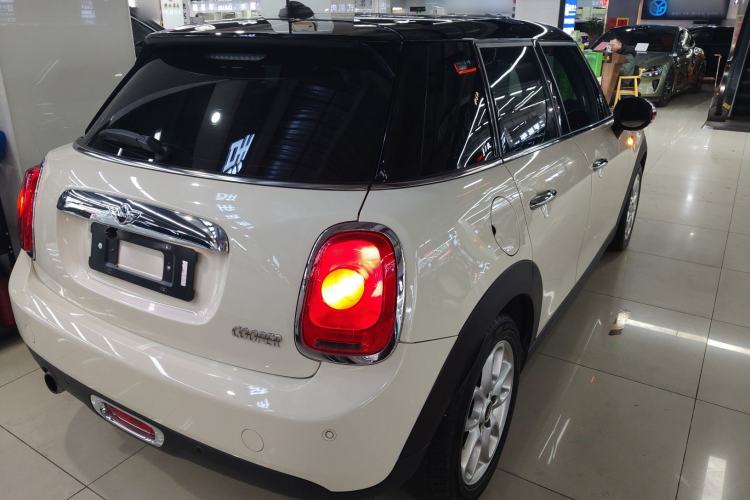 Used  MINI 2016 1.5T COOPER Five-Door Edition