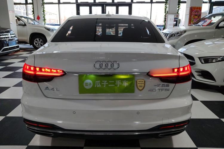 Used Audi A4L 2022 40 TFSI Stylish and Elegant Edition
