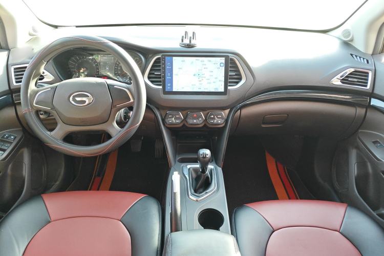 Used GAC Trumpchi GS4 2017 200T Manual Two-Wheel Drive Comfort Edition
