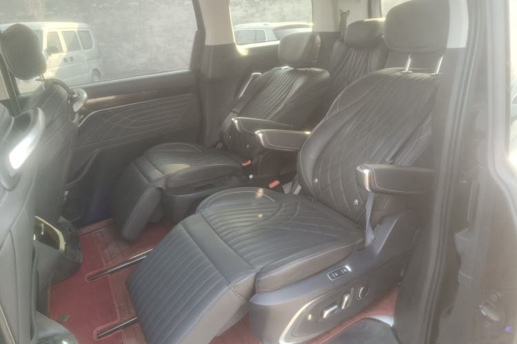 Used SAIC MAXUS G90 2023 2.0T Galaxy Seven-Seater Edition