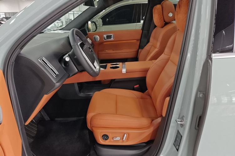 Used Li Auto L6 2025 Pro Smart Refresh Edition
