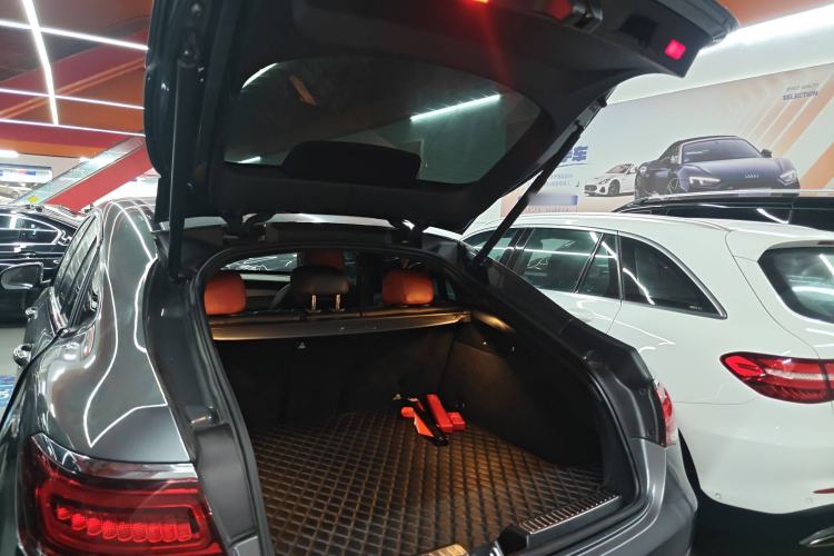 Used Mercedes-Benz GLC Coupe 2020 GLC 260 4MATIC Coupe SUV
