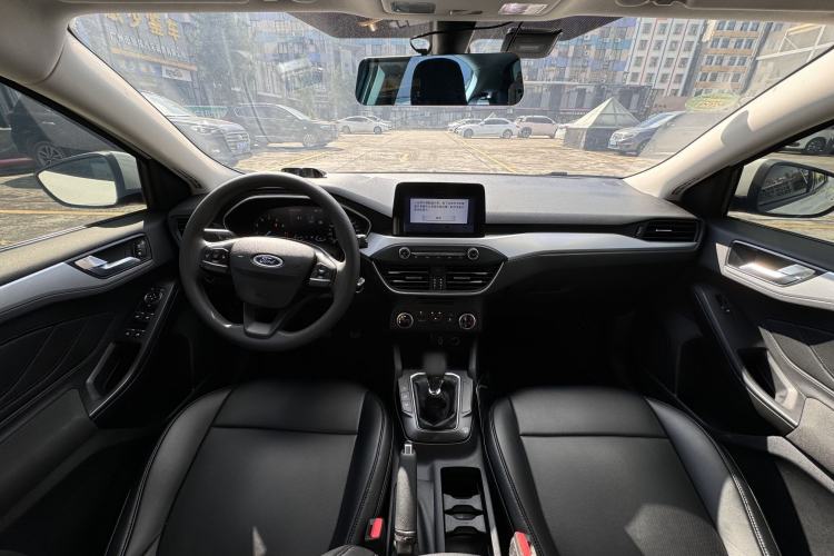 Used Ford Focus 2019 Hatchback 1.5L Manual FENGYUE Model China V Standard