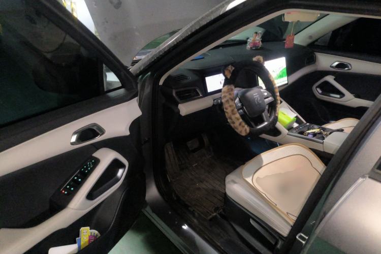 Used BYD Yuan UP 2025 Intelligent Driving Version 401 KM Dynamic Edition