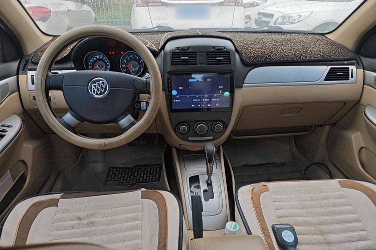 Used Buick Excelle 2013 1.5L Automatic Classic Model
