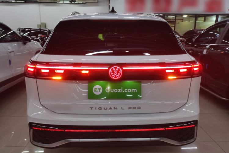 Used Volkswagen Tiguan L 2024 PRO 330TSI Two-Wheel Drive R-Line Smart Edition