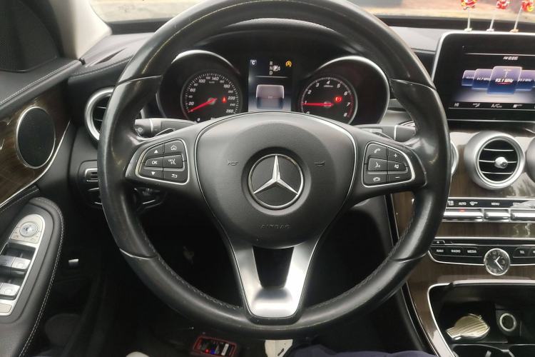 Used Mercedes-Benz C-Class 2015 C 200 L