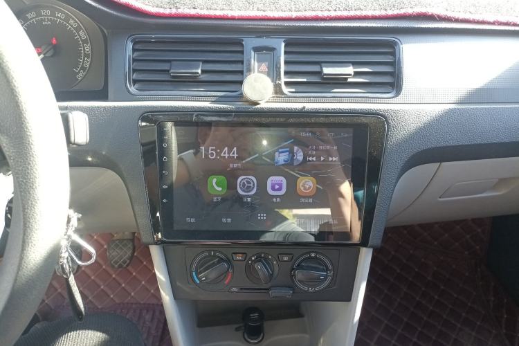 Used Skoda Rapid 2015 1.4L Manual Enjoyment Model
