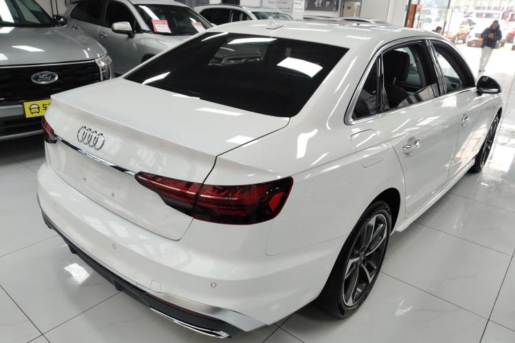 Used Audi A4L 2022 40 TFSI Fashion Dynamic Model
