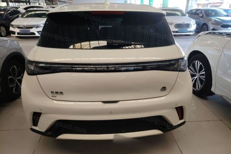 Used BYD Dolphin 2023 420 km Fashion Edition
