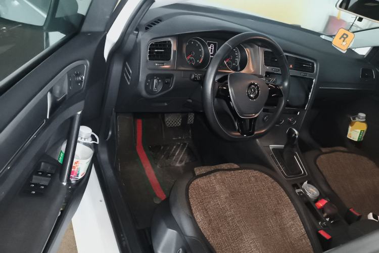 Used Volkswagen Golf 2016 1.6L Automatic Comfort Model