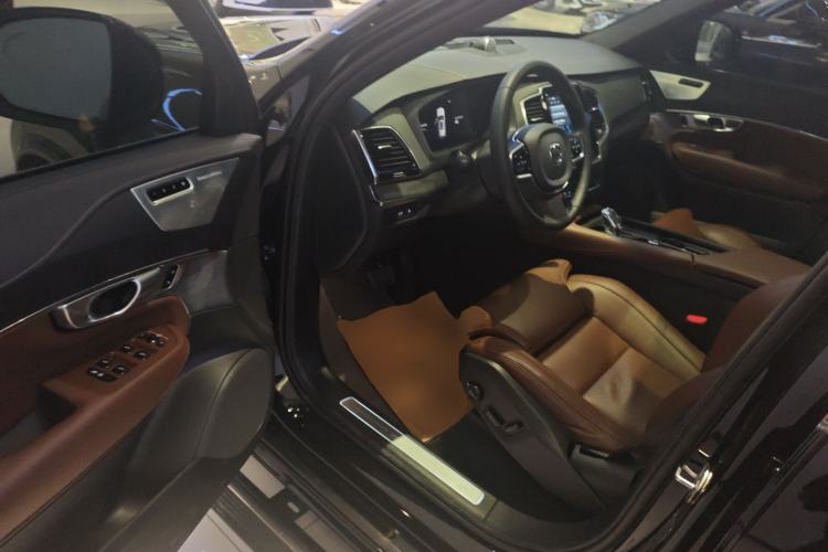 Used Volvo XC90 New Energy 2024 T8 Luxury Flagship 7-Seater