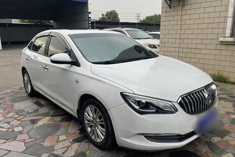 Used Buick GT 2015 15N Automatic Elite Version
