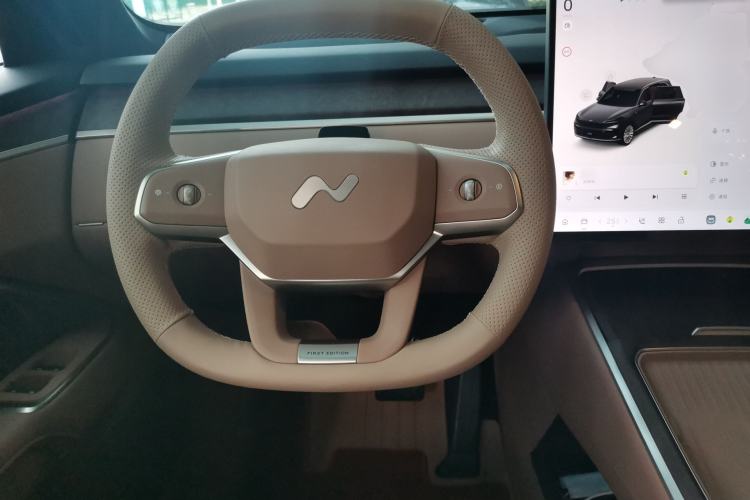 TDK.VehicleDetails.img