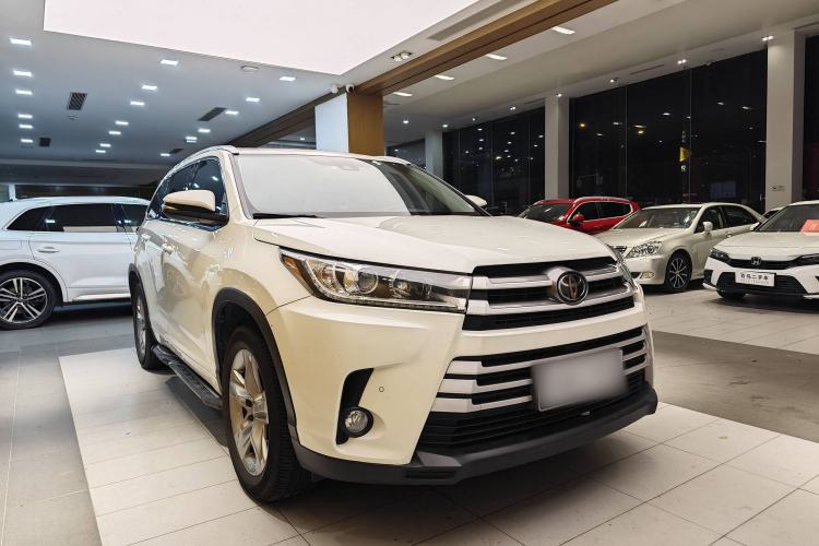 Used Toyota Highlander 2018 2.0T Four-Wheel Drive Luxury Version 7 Seats China VI Standard
