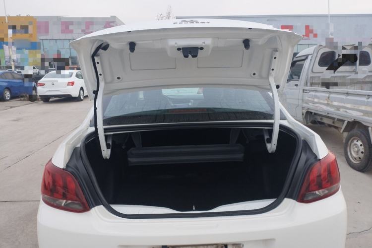 Used Peugeot 301 2017 1.6L Manual Comfort Edition
