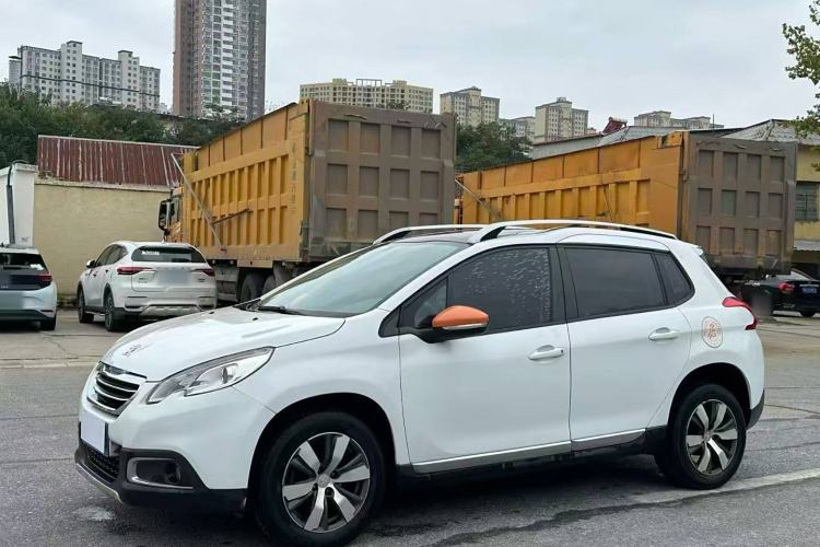 Used Peugeot 2008 2015 1.6THP Roland Garros Edition
